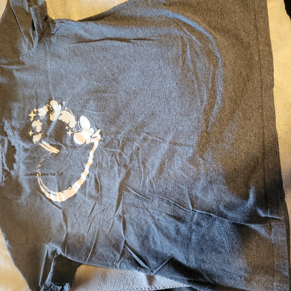 Gray Graphic Short Sleeve Tee